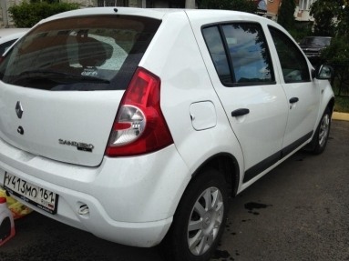 Купить Renault Sandero, 1.4, 2011 года с пробегом, цена 210000 руб., id 6073