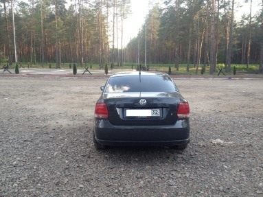 Купить Volkswagen Polo V Sedan, 1.6, 2012 года с пробегом, цена 460000 руб., id 6115