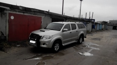 Купить Toyota Hilux Pick Up, 2.5, 2012 года с пробегом, цена 1200000 руб., id 6140