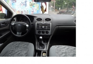 Ford Focus Hatchback II, 1.6, 2005 года с пробегом, id 704