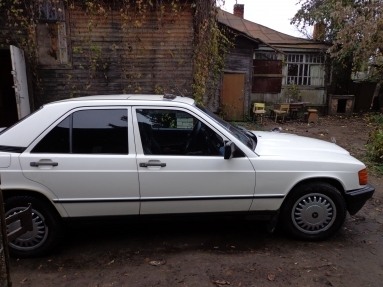 Mercedes-Benz 190 (W201), 2.0, 1985 года с пробегом, id 706