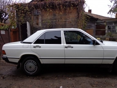 Mercedes-Benz 190 (W201), 2.0, 1985 года с пробегом, id 706