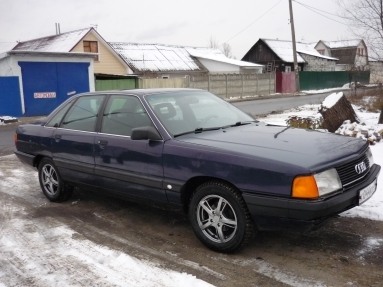 Audi 100, 1.8, 1989 года с пробегом, id 731