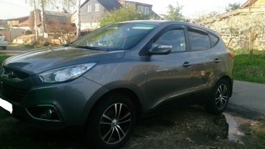 Купить Hyundai ix35, 2.0, 2012 года с пробегом, цена 780000 руб., id 6415