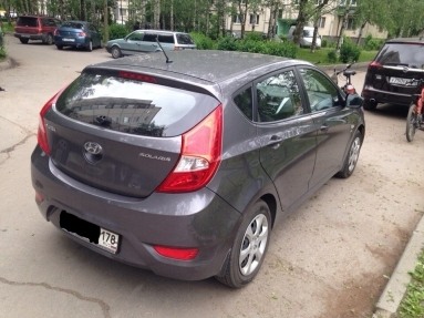 Купить Hyundai Solaris Hatchback, 1.6, 2013 года с пробегом, цена 430000 руб., id 6419
