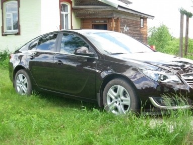 Купить Opel Insignia Hatchback, 1.8, 2014 года с пробегом, цена 850000 руб., id 6468