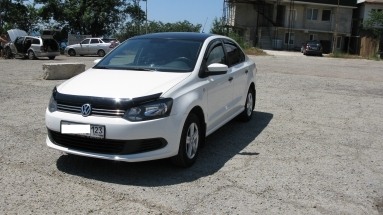 Купить Volkswagen Polo V Sedan, 1.6, 2011 года с пробегом, цена 365000 руб., id 6524