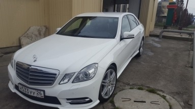 Купить Mercedes-Benz E-klasse, 1.8, 2012 года с пробегом, цена 1300000 руб., id 6550