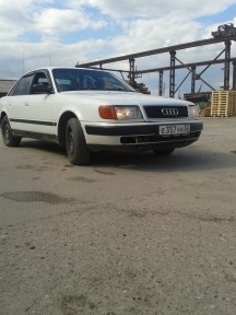 Audi 100 I седан, 1.5, 1993 года с пробегом, id 749