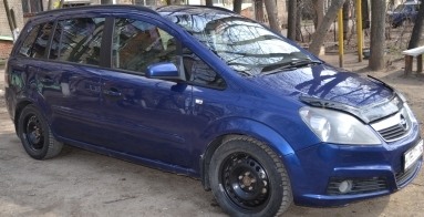 Купить Opel Zafira B, 1.8, 2006 года с пробегом, цена 350000 руб., id 6815