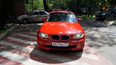 Купить BMW 1er, 2.0, 2006 года с пробегом, цена 415000 руб., id 6826