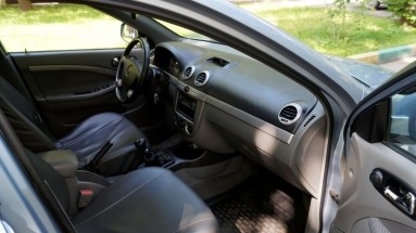 Купить Chevrolet Lacetti, 1.6, 2012 года с пробегом, цена 285000 руб., id 6830