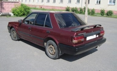 Купить Nissan Bluebird (T72 ;T12), 2.0, 1989 года с пробегом, цена 55000 руб., id 7004