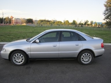 Купить Audi A4 (8D,B5), 1.9, 1999 года с пробегом, цена 240000 руб., id 7039