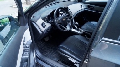 Купить Chevrolet Cruze, 1.6, 2011 года с пробегом, цена 400000 руб., id 7052