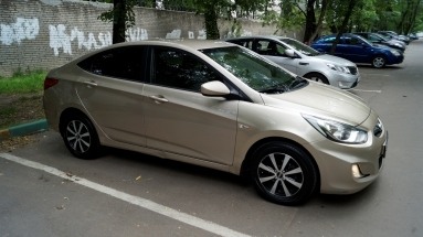 Купить Hyundai Solaris, 1.6, 2013 года с пробегом, цена 425000 руб., id 7080