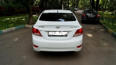 Купить Hyundai Solaris, 1.5, 2013 года с пробегом, цена 415000 руб., id 7081