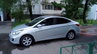 Купить Hyundai Solaris, 1.6, 2014 года с пробегом, цена 380000 руб., id 7082