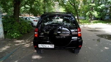 Купить Toyota RAV4, 2.4, 2005 года с пробегом, цена 440000 руб., id 7109
