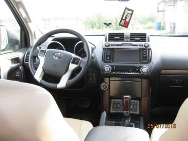 Купить Toyota Land Cruiser, 3.0, 2014 года с пробегом, цена 2600000 руб., id 7208