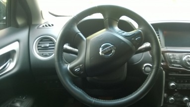 Купить Nissan Pathfinder, 3.5, 2014 года с пробегом, цена 1700000 руб., id 7414
