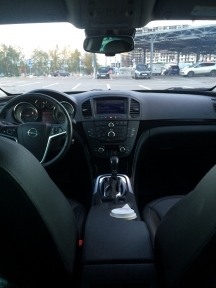 Купить Opel Insignia Sedan, 2.0, 2013 года с пробегом, цена 920000 руб., id 7551