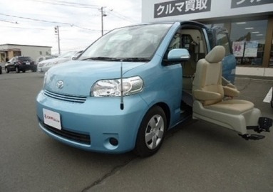 Купить Toyota Porte, 1.3, 2012 года с пробегом, цена 1795000 руб., id 7607