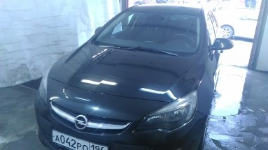 Купить Opel Astra, 1.6, 2013 года с пробегом, цена 600000 руб., id 7613