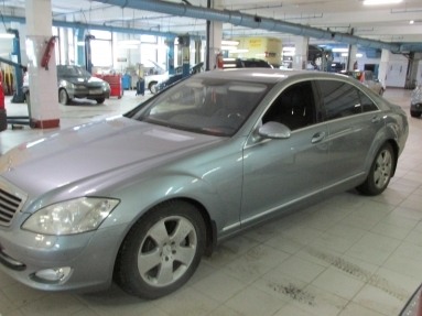 Купить Mercedes-Benz S-klasse (W116), 5.5, 2006 года с пробегом, цена 557000 руб., id 7638