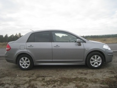 Купить Nissan Tiida, 1.6, 2012 года с пробегом, цена 520000 руб., id 7686