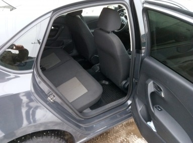 Купить Volkswagen Polo V Sedan, 1.6, 2011 года с пробегом, цена 415000 руб., id 7687