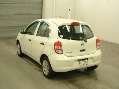 Купить Nissan March C+C (K12), 1.2, 2013 года с пробегом, цена 424000 руб., id 7737