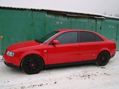 Купить Audi A4 (8E), 3.0, 2003 года с пробегом, цена 777777 руб., id 7924