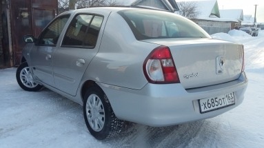 Купить Renault Symbol, 1.4, 2012 года с пробегом, цена 255000 руб., id 7983