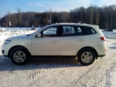 Купить Hyundai Santa Fe II, 2.4, 2012 года с пробегом, цена 1090000 руб., id 8021