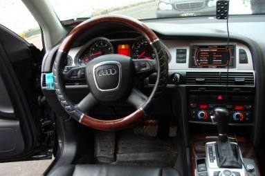Купить Audi A6 (4F,C6), 2.0, 2008 года с пробегом, цена 620000 руб., id 8063
