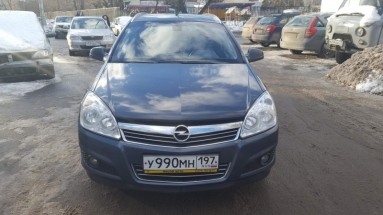 Купить Opel Astra, 1.6, 2011 года с пробегом, цена 450000 руб., id 8136