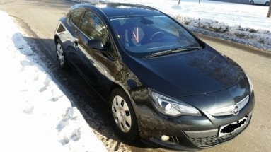 Купить Opel Astra H GTC, 1.4, 2012 года с пробегом, цена 585000 руб., id 8194