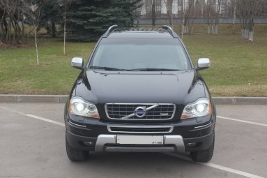 Купить Volvo XC90, 2.4, 2010 года с пробегом, цена 1315000 руб., id 8276