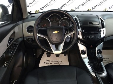 Купить Chevrolet Cruze, 1.6, 2014 года с пробегом, цена 539000 руб., id 8366