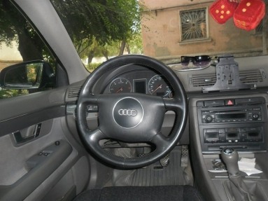 Купить Audi A4 Avant (8E), 1.9, 2003 года с пробегом, цена 330000 руб., id 8369