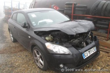 Купить Kia Cee'd, 1.6, 2009 года с пробегом, цена 215916 руб., id 8518