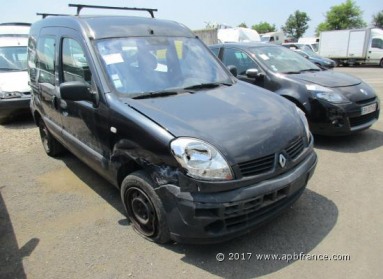 Купить Renault Kangoo, 1.5, 2008 года с пробегом, цена 132872 руб., id 8550