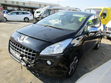 Купить Peugeot 3008, 1.6, 2012 года с пробегом, цена 514878 руб., id 8551
