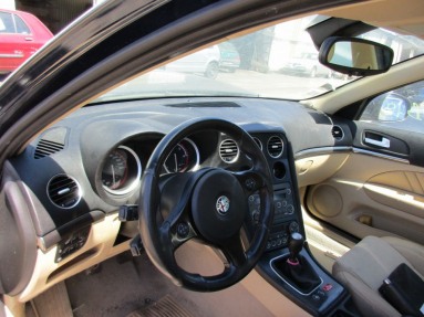 Купить Alfa Romeo 159, 2.0, 2010 года с пробегом, цена 348788 руб., id 8561