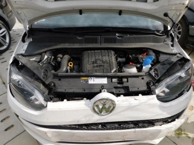 Купить Volkswagen up! 1.0 take up!, 1.0, 2016 года с пробегом, цена 108581 руб., id 8593