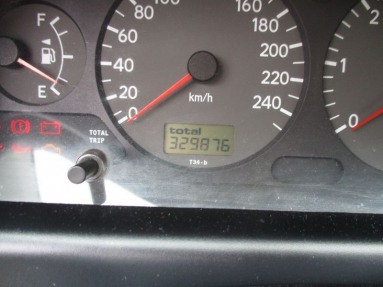 Купить Toyota Avensis, 2.0, 2001 года с пробегом, цена 8097 руб., id 8638