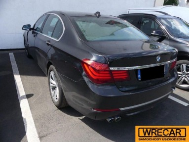 Купить BMW 730d Diesel DPF MR`13 FO1/FO2 Aut., 3.0, 2014 года с пробегом, цена 995084 руб., id 8653