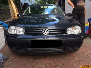Купить Volkswagen Golf, 1.9, 2001 года с пробегом, цена 6436 руб., id 8679