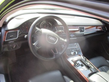 Купить Audi A8, 3.0, 2011 года с пробегом, цена 1074531 руб., id 8690